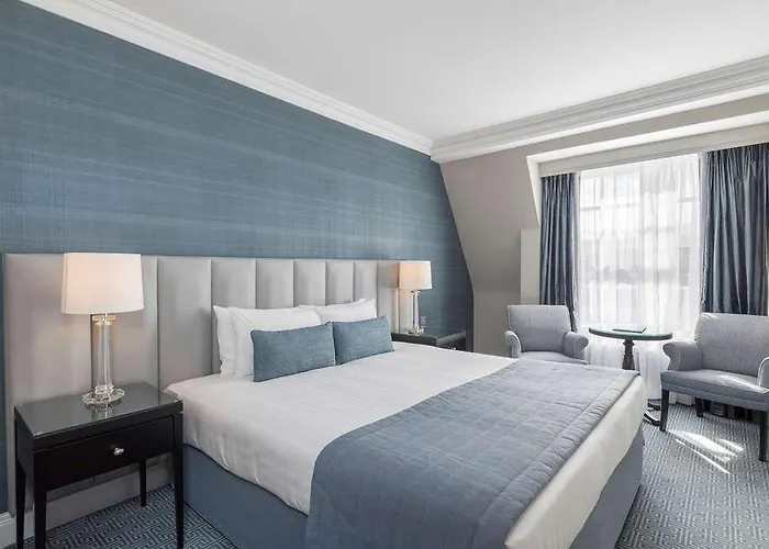 The Johnstown Estate * 엔필드