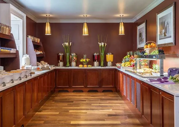 The Johnstown Estate 엔필드